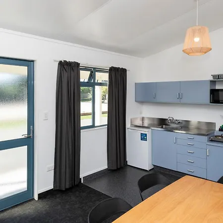 Waikanae Beach Top 10 Holiday Park Gisborne Exterior photo