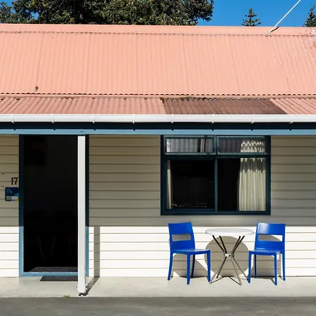 Waikanae Beach Top 10 Holiday Park Gisborne Exterior photo