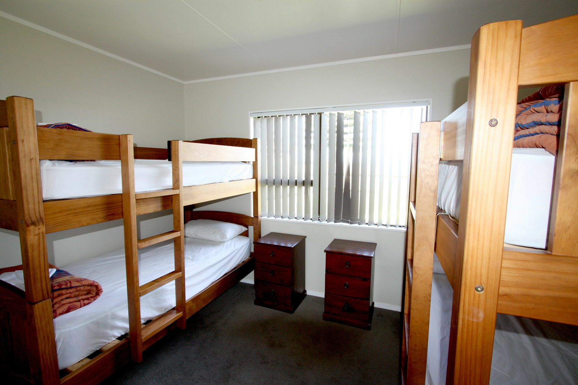 Waikanae 10 4*